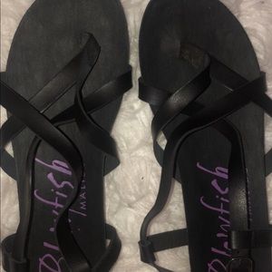 Black cross sandals